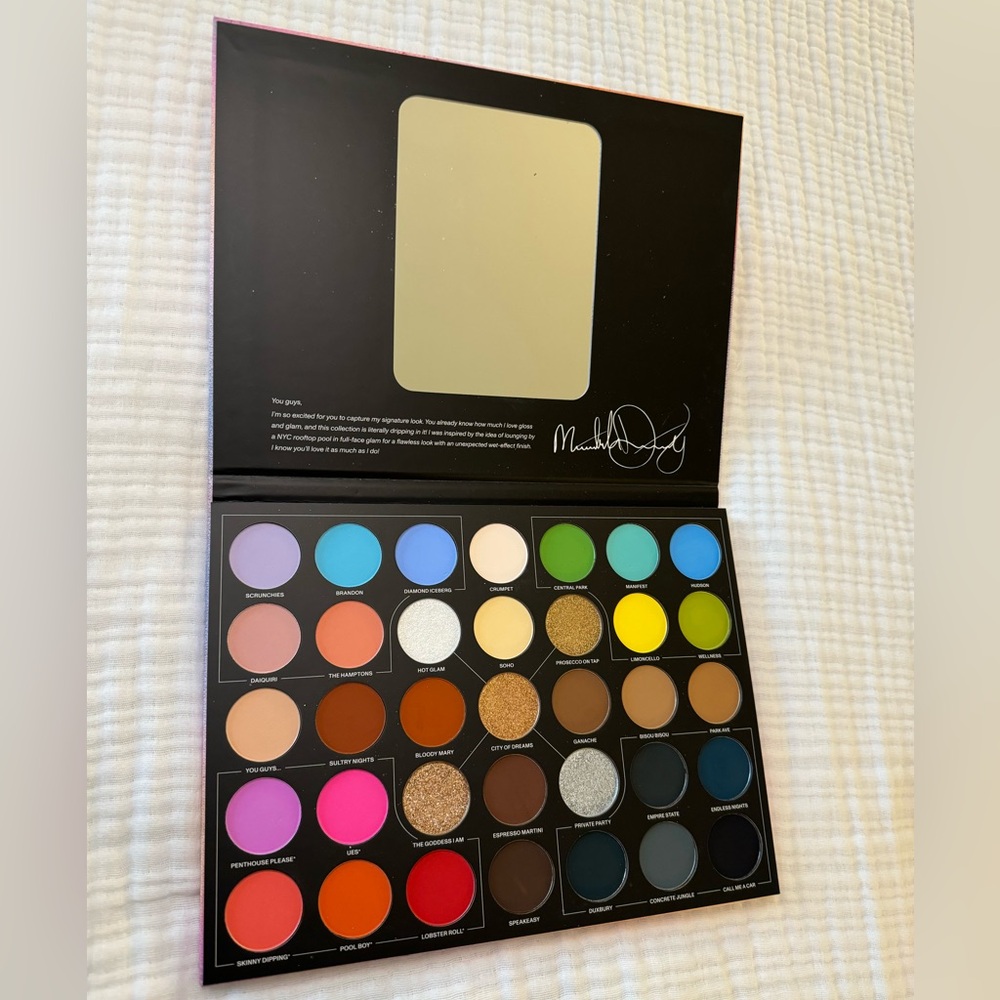 Meredith Duxbury x Morphe Eyeshadow Palette
